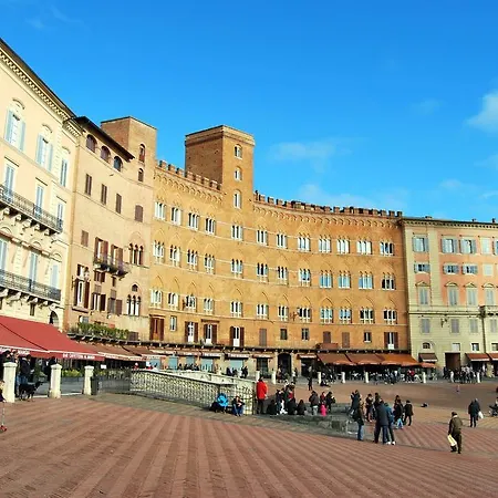 アパート Piazza Del Campo *